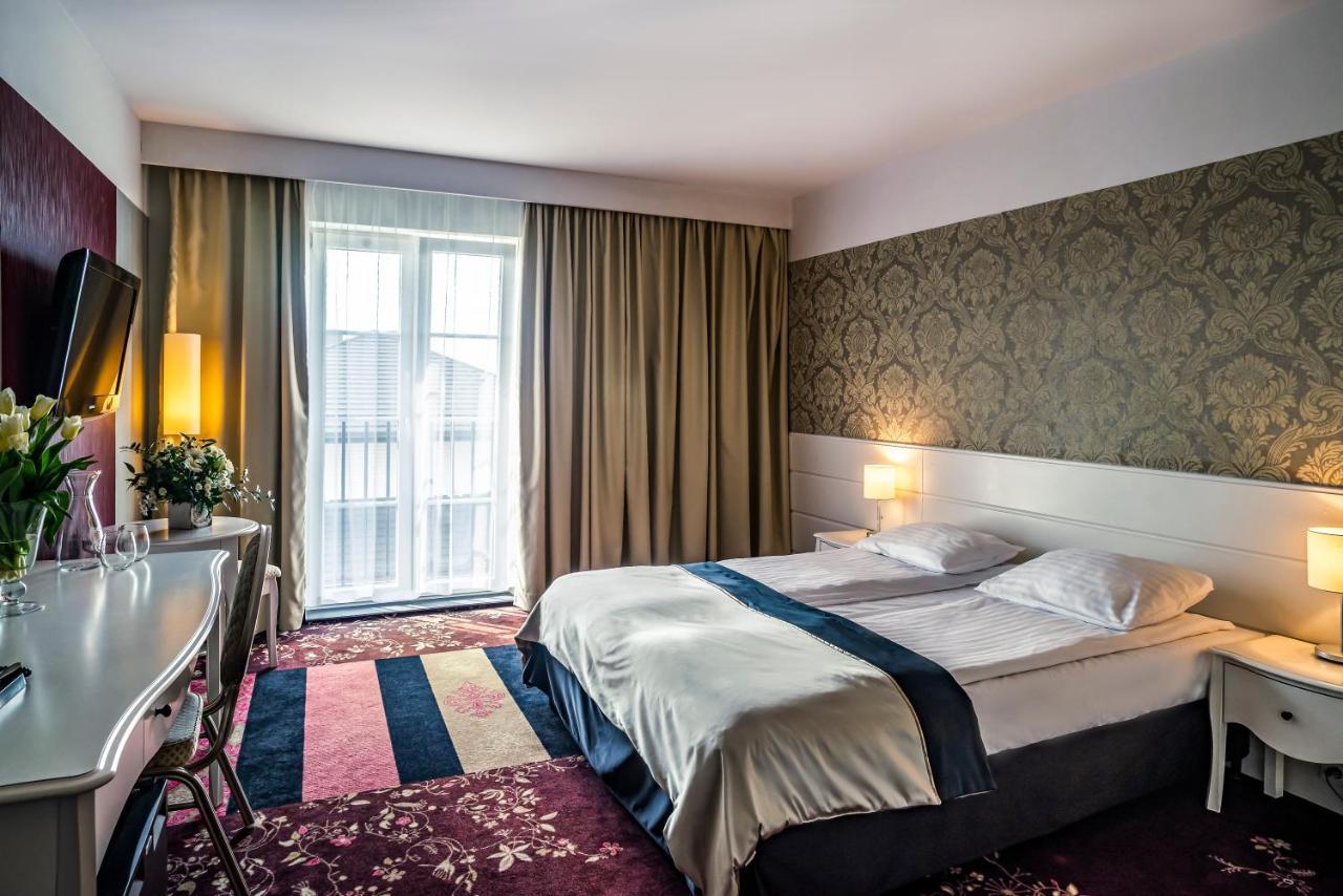 Hotel Lamberton اوتاجيف المظهر الخارجي الصورة