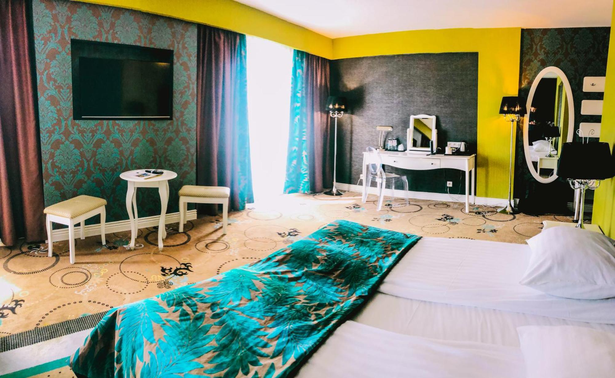 Hotel Lamberton اوتاجيف المظهر الخارجي الصورة